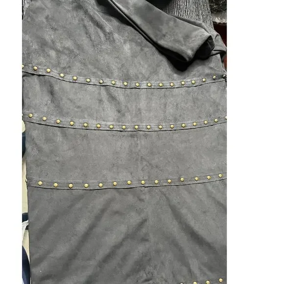 Boho/western style microsuede skirt with riveted details - Picture 2 of 8